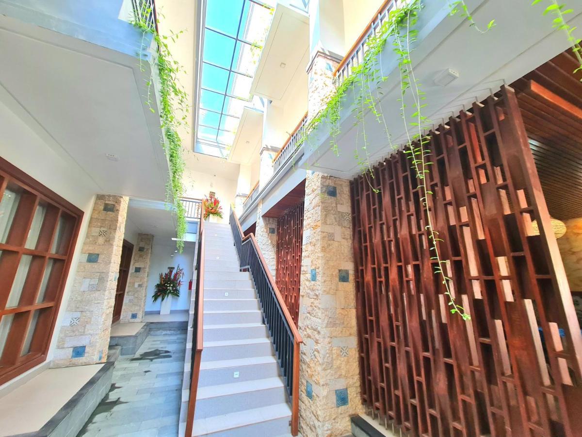 Hostel Kamandaka Kuta Lombok Exterior foto