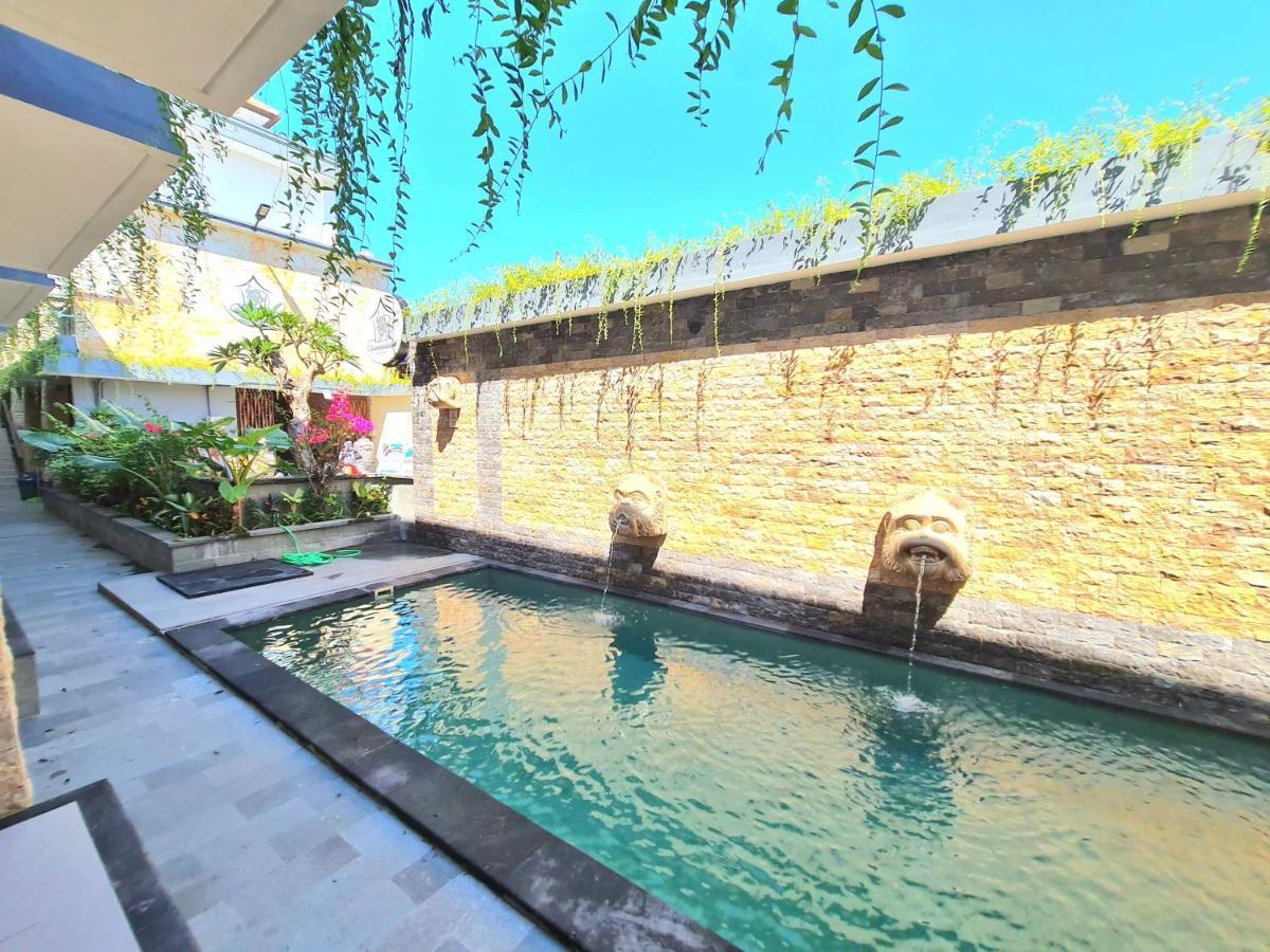 Hostel Kamandaka Kuta Lombok Exterior foto
